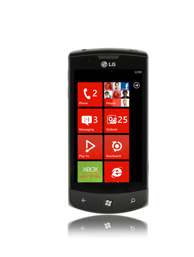 LG Optimus 7_03.jpg